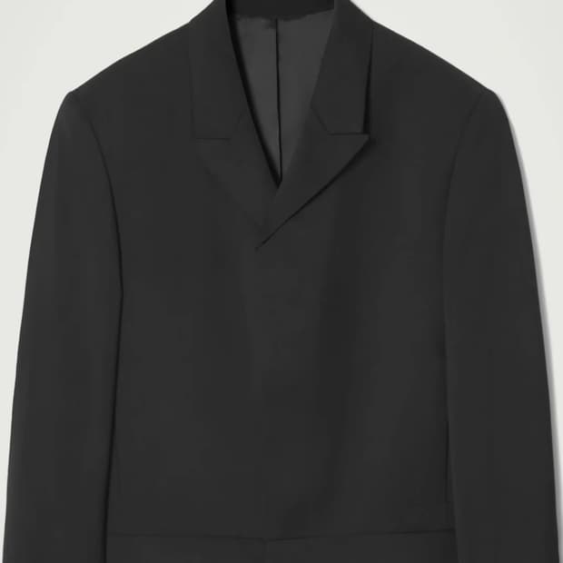 COS 울 테일러드 크롭 자켓 블랙 46(M)