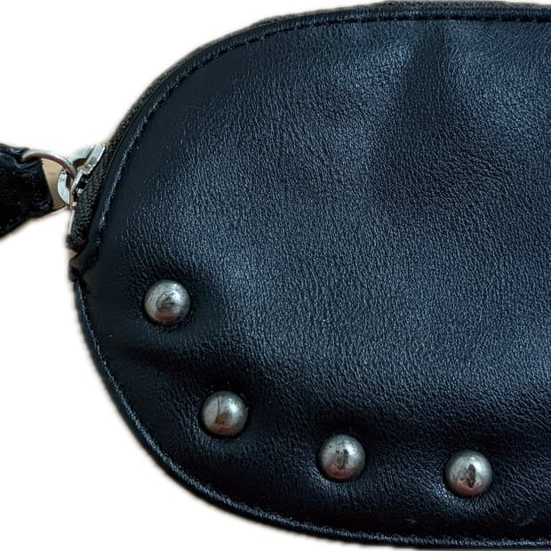Dot wallet black