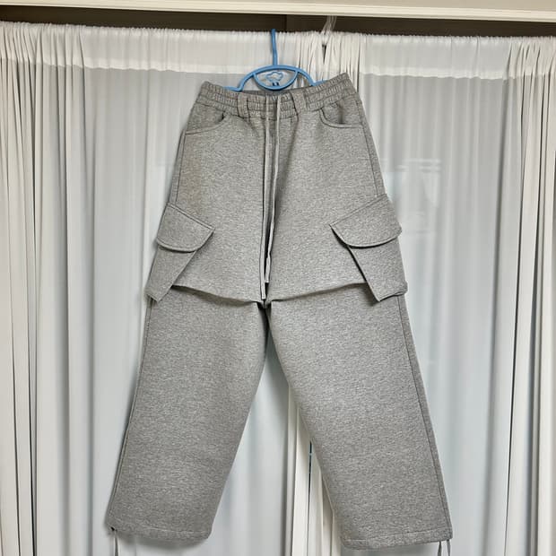 MJD X KOIN SEOUL WIDE CARGO SWEAT PANTS