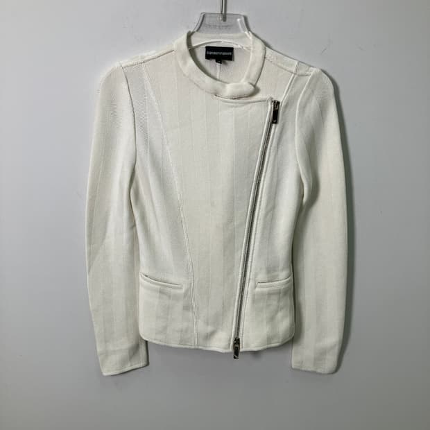 엠포리오 아르마니 화이트 니트 모토 라이더 자켓 38