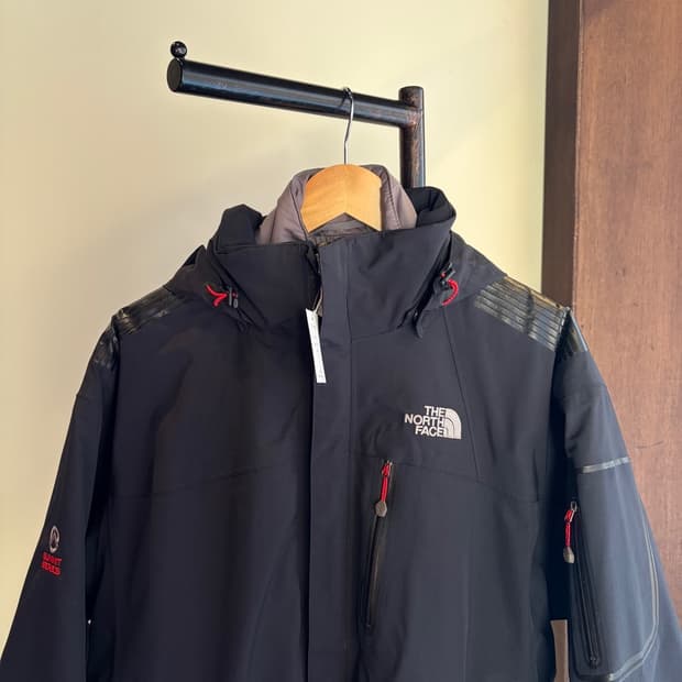 15860 - 노스페이스 고어텍스 써밋 바람막이