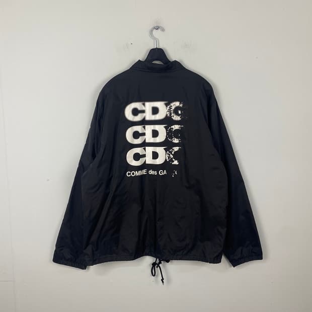 꼼데가르송 CDG 코치자켓 하자o L 