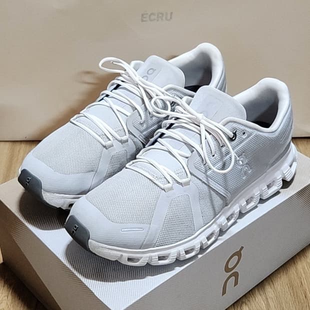 온러닝 280 클라우드6 글레이시어 화이트