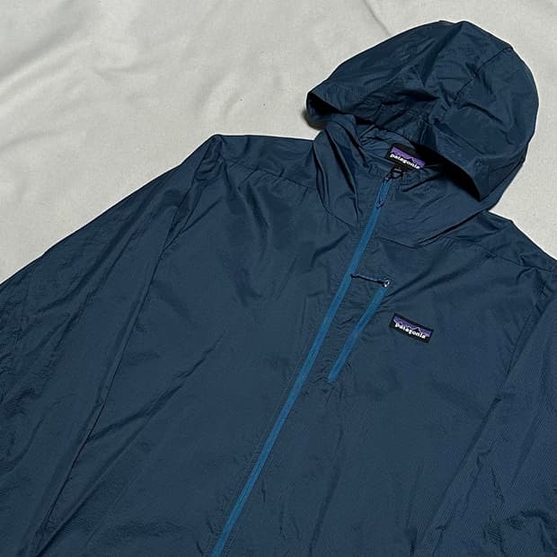 L 파타고니아 다크블루 후디니 바람막이