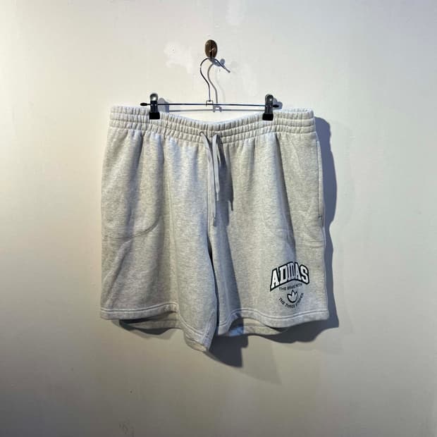 아디다스 로고 츄리닝 반바지