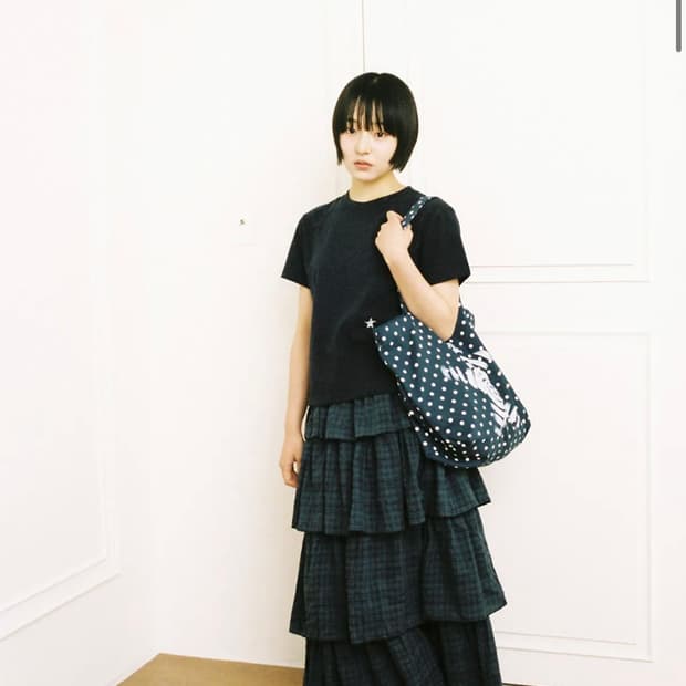 웹하우스 트위스터 체크 티어트 스커트 네이비