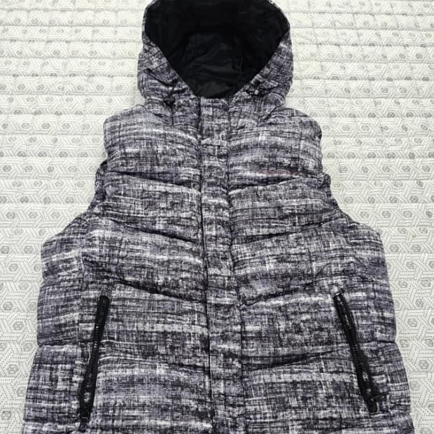 아르마니 Armani Exchange 후드 패딩 조끼 L