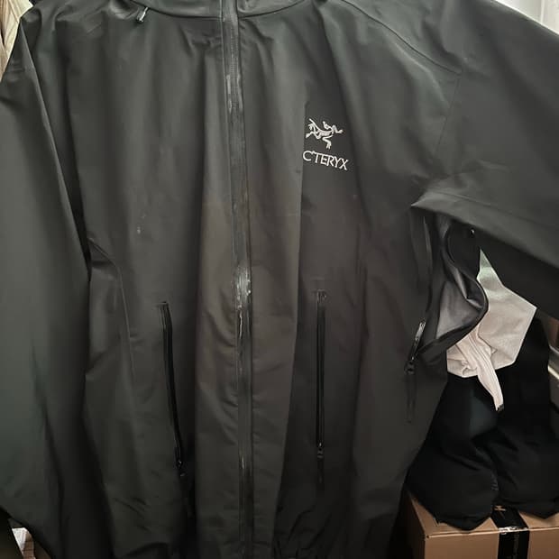 아크테릭스 바람막이