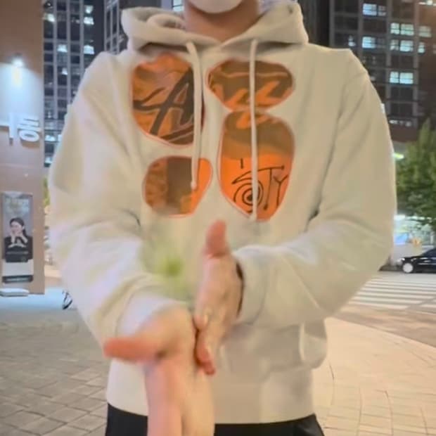 스투시 후드티 구함 s m