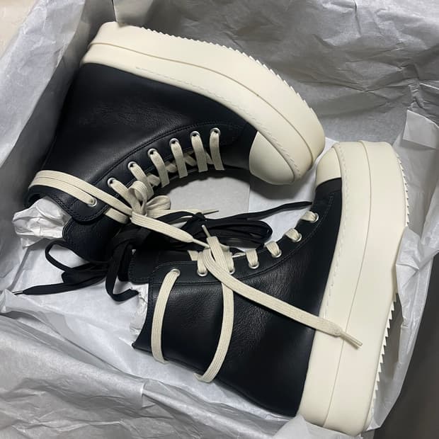 [35] 릭오웬스 메가범퍼 라몬즈 블랙 밀크 26SS