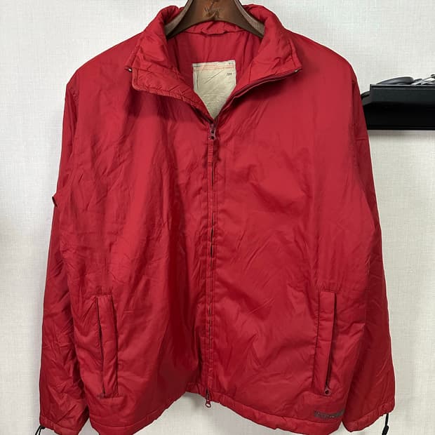 스투시 경량 패딩 자켓 100