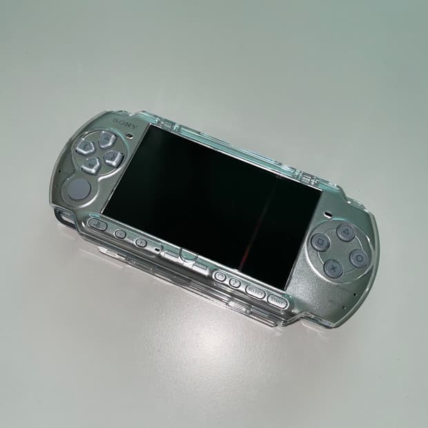 psp 3000 미스틱 실버 본체 게임팩