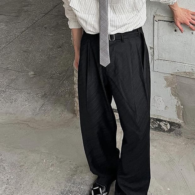 웨이비니스 24fw 벨티드 팬츠 블랙 3사이즈 