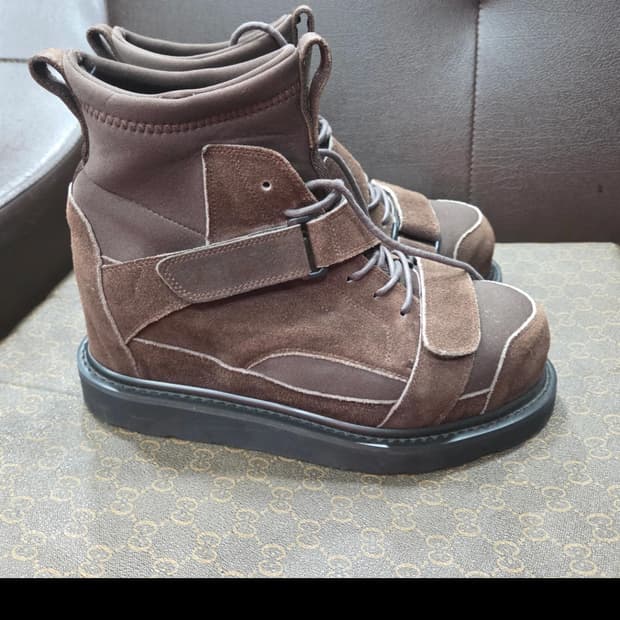 미하라야스히로 스웨이드 하이탑