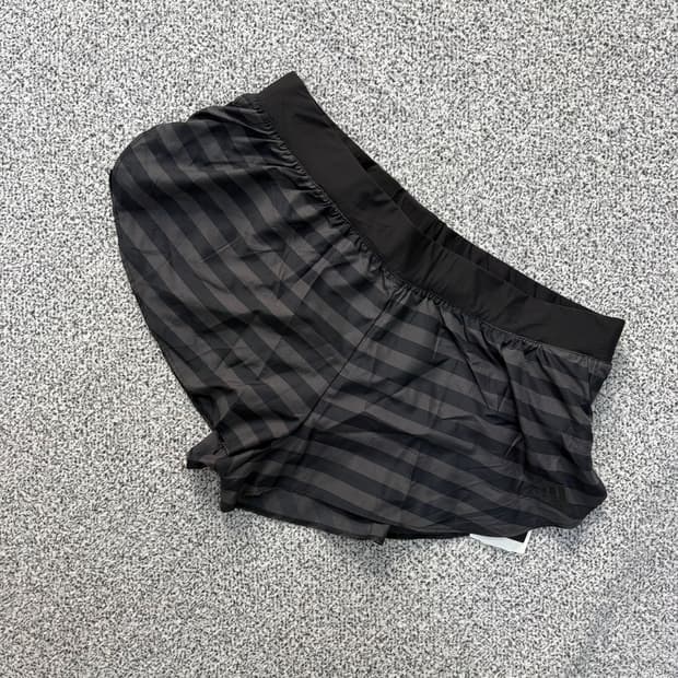 02M 새상품 아디다스 러닝 쇼츠 반바지 0402J