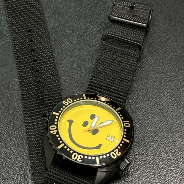 캐피탈 스마일 다이버 워치 시계 판매합니다