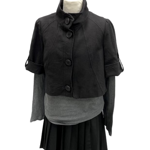 Black crop jacket coat