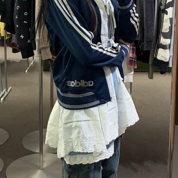 L)ADIDAS vintage 여성 네이비 트랙탑 져지(지퍼고장)
