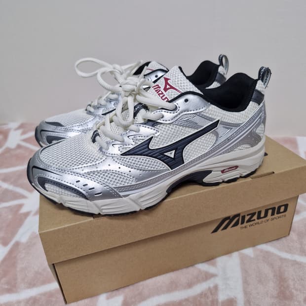 [240] 미즈노 MXR 스노우 화이트 마그넷 실버