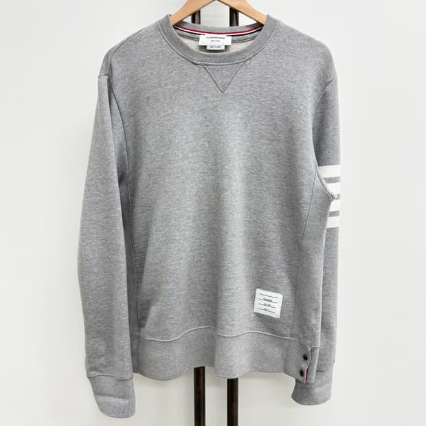 [5]톰브라운 사선완장 맨투맨 