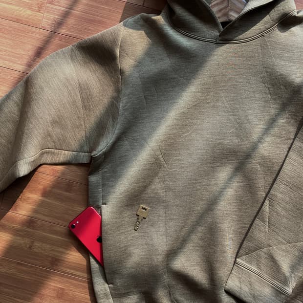 유니클로 네오프렌 후드티