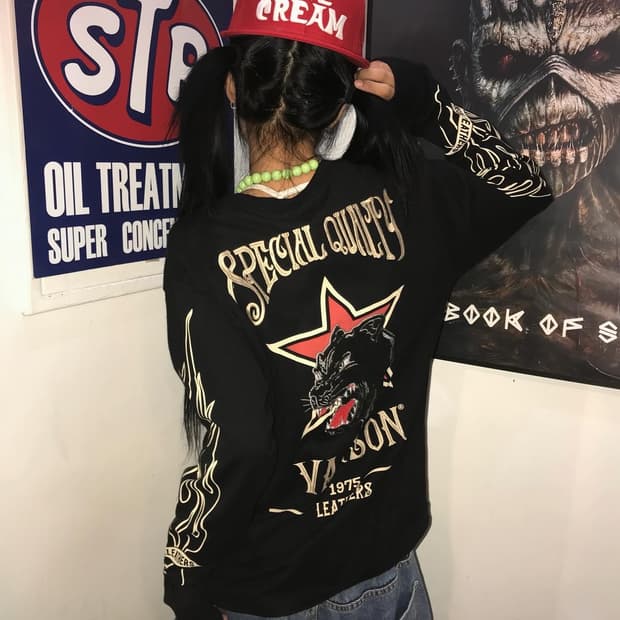 Vanson Embroidery Long Sleeves ( 새상품 )