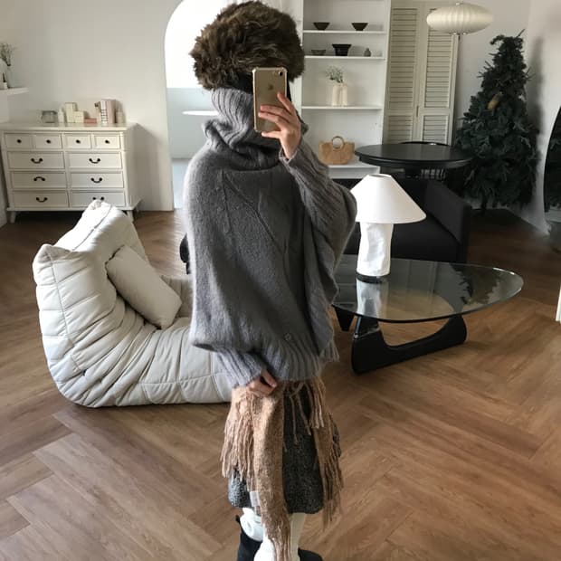 vintage tassel scarf