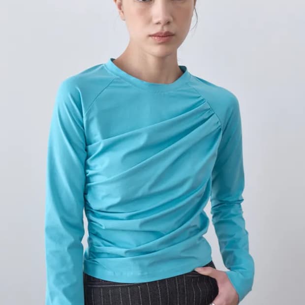 마조네 raglan shirring 티셔츠 아쿠아블루