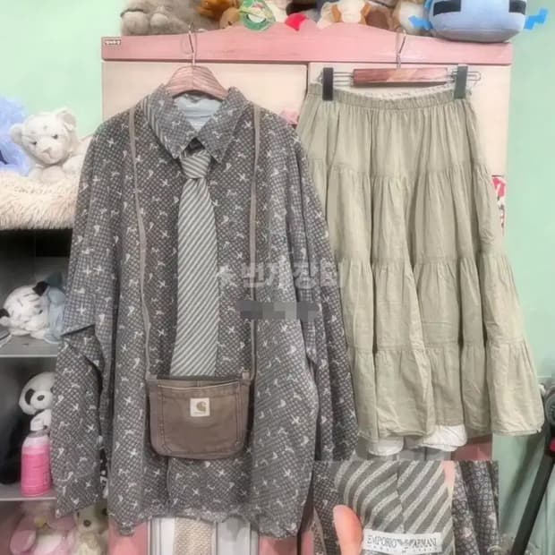 카모메산장 교복코디 상의세트