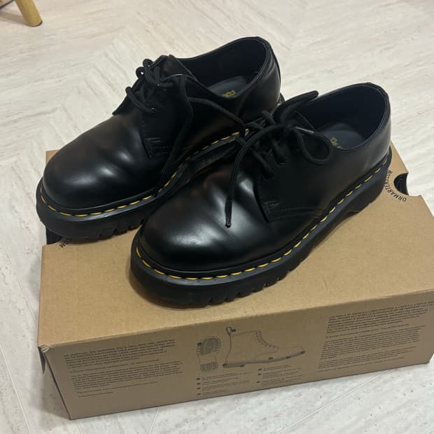 닥터마틴 1461 스무스 벡스 230