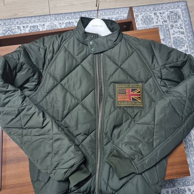 바버 스티브맥퀸 퀄팅 점퍼