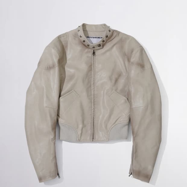 스컬프터 엠보스 폭스 레더 봄버 아이보리