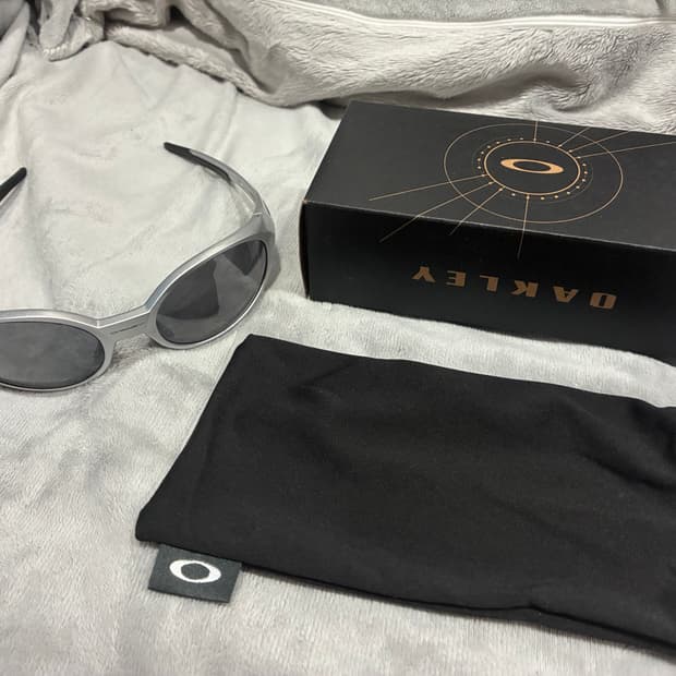 오클리 아이자켓