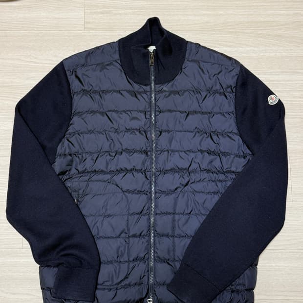 몽클레어 니트 패딩