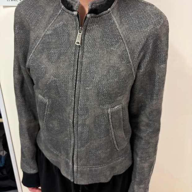 디젤 빈티지 워시드 데미지 집업