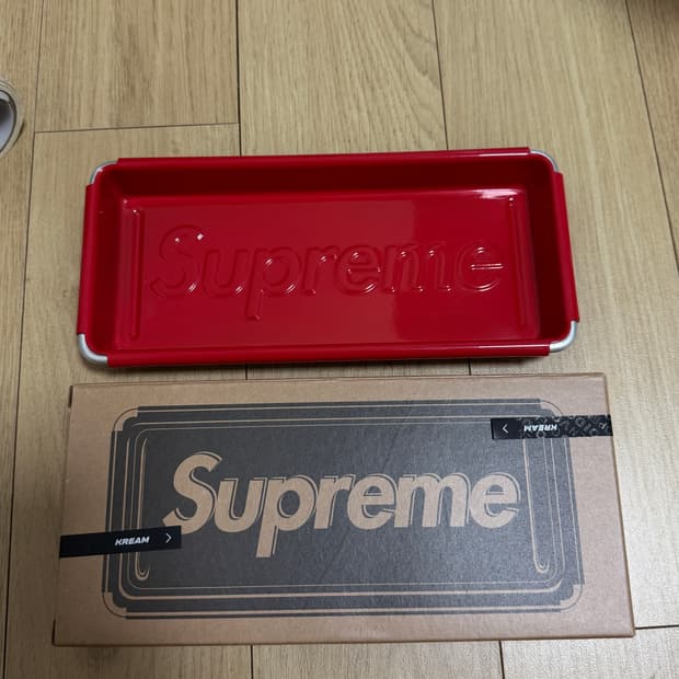 슈프림 덜튼 트레이 레드