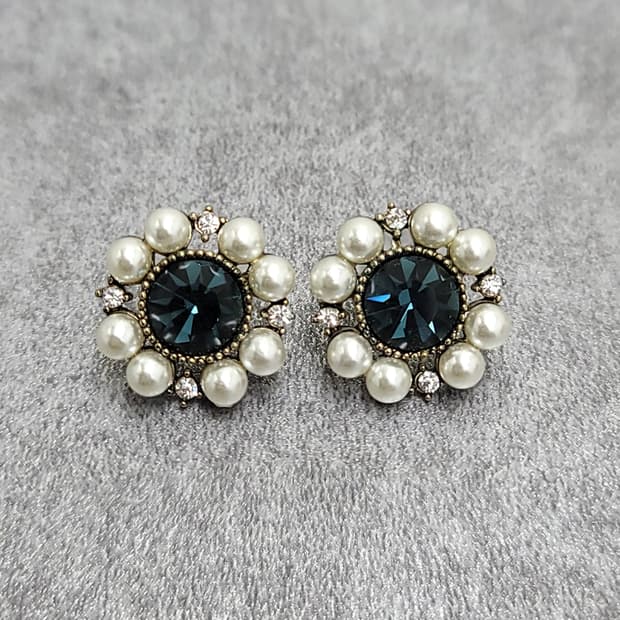 vintage earrings