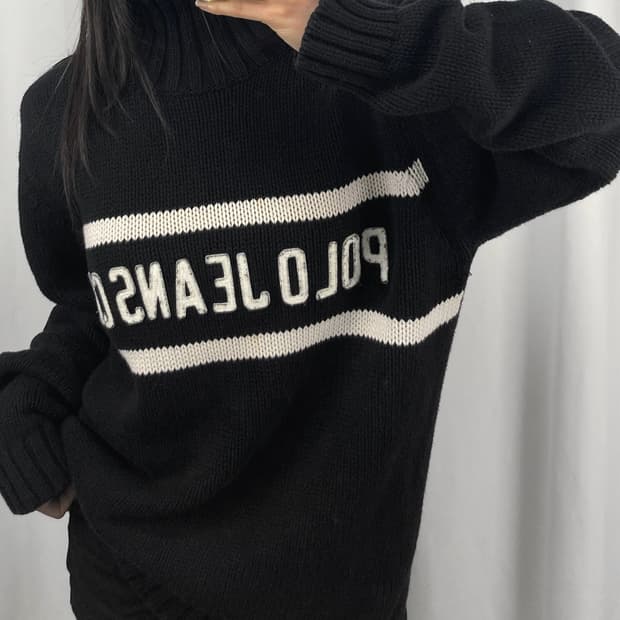 폴로 진스 블랙 터틀넥 니트