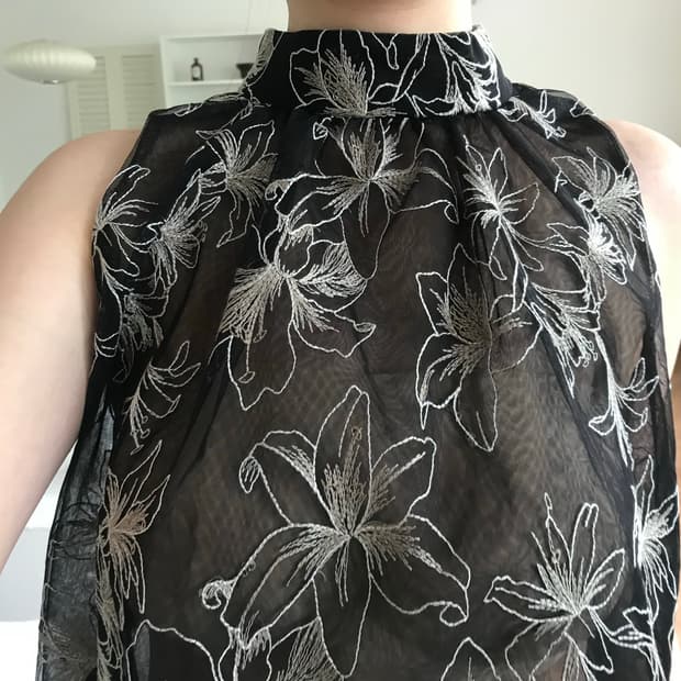 vintage pattern sleeveless blouse