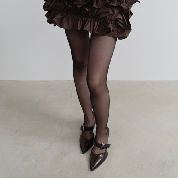 카일로 KILÓ NYLON RUFFLE SKIRT (BROWN)
