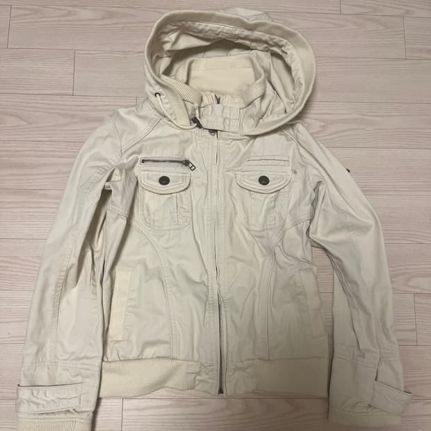 y2k button detail ivory hoodie jacket