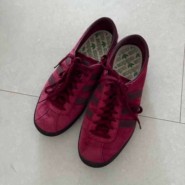 아디다스 토바코 버건디