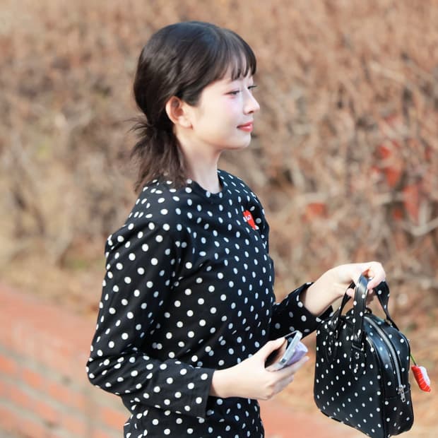 꼼데가르송 도트 긴팔 롱슬리브