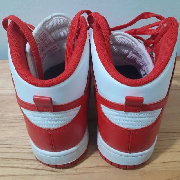 나이키 조던 덩크 하이 빨/흰