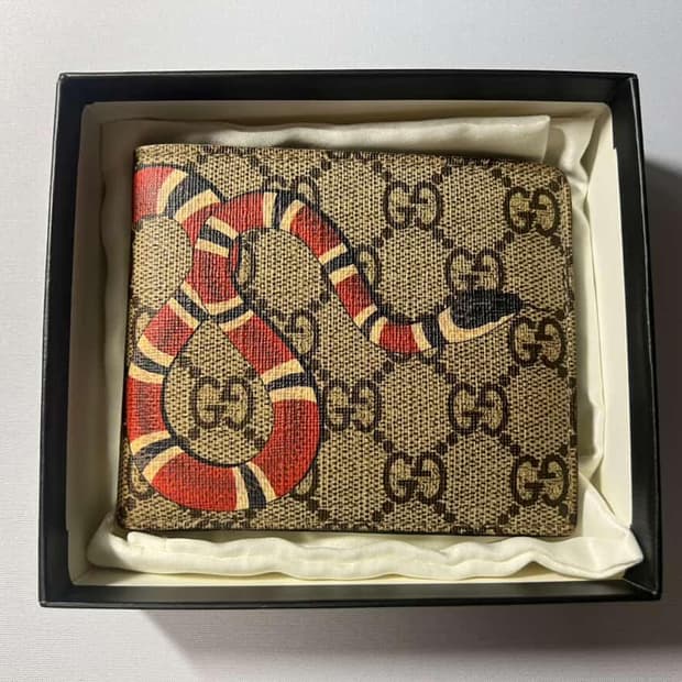 [급처] 구찌 스네이크 반지갑 팝니다