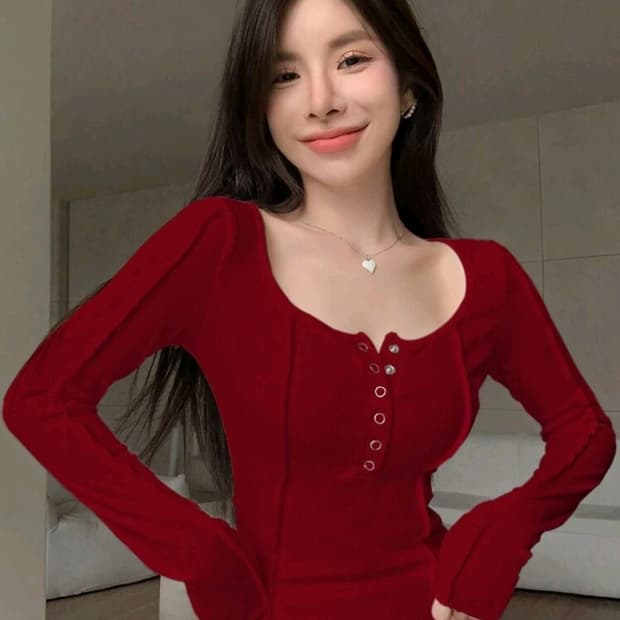 또또단추 레드티셔츠