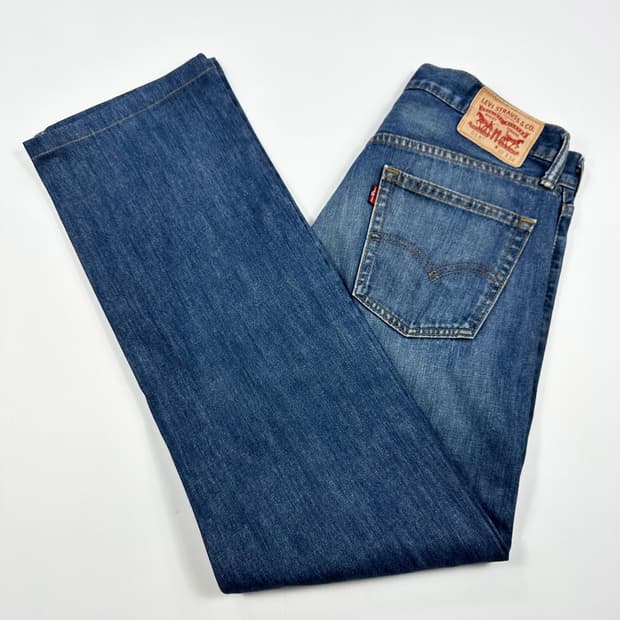 32 리바이스 514 세미 와이드핏 클래식 데님팬츠