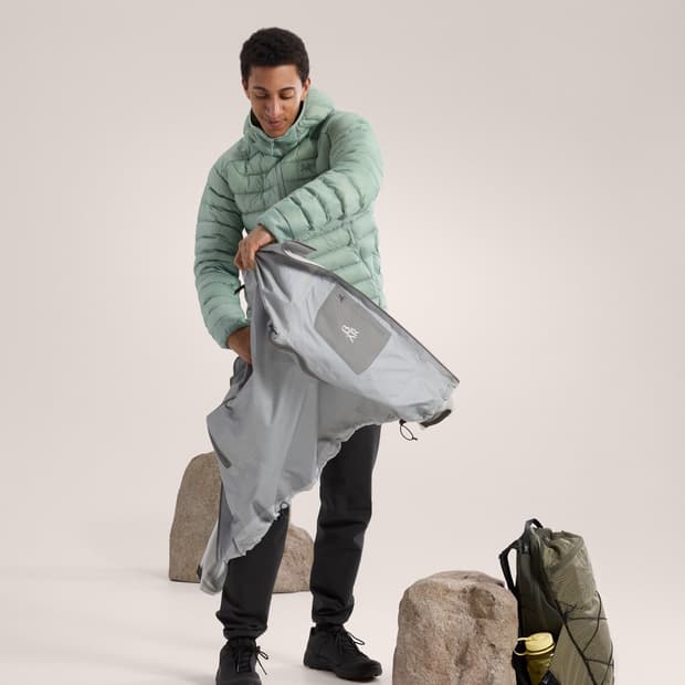 아크테릭스 세륨 후디 스톤 그린 L 사이즈