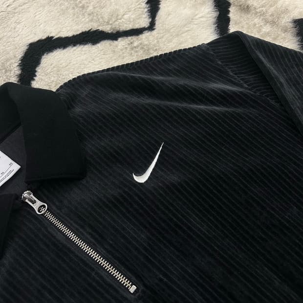 [XL]나이키 벨루어 카라 크롭 탑/블랙