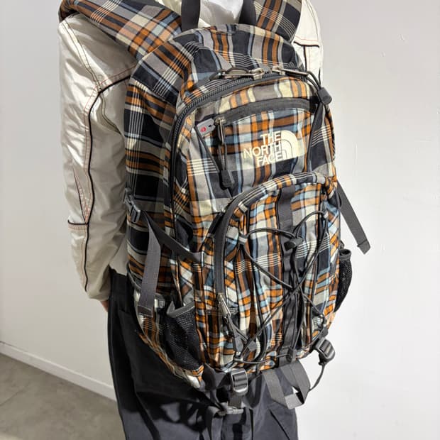 노스페이스 HECKLER 체크 백팩 가방